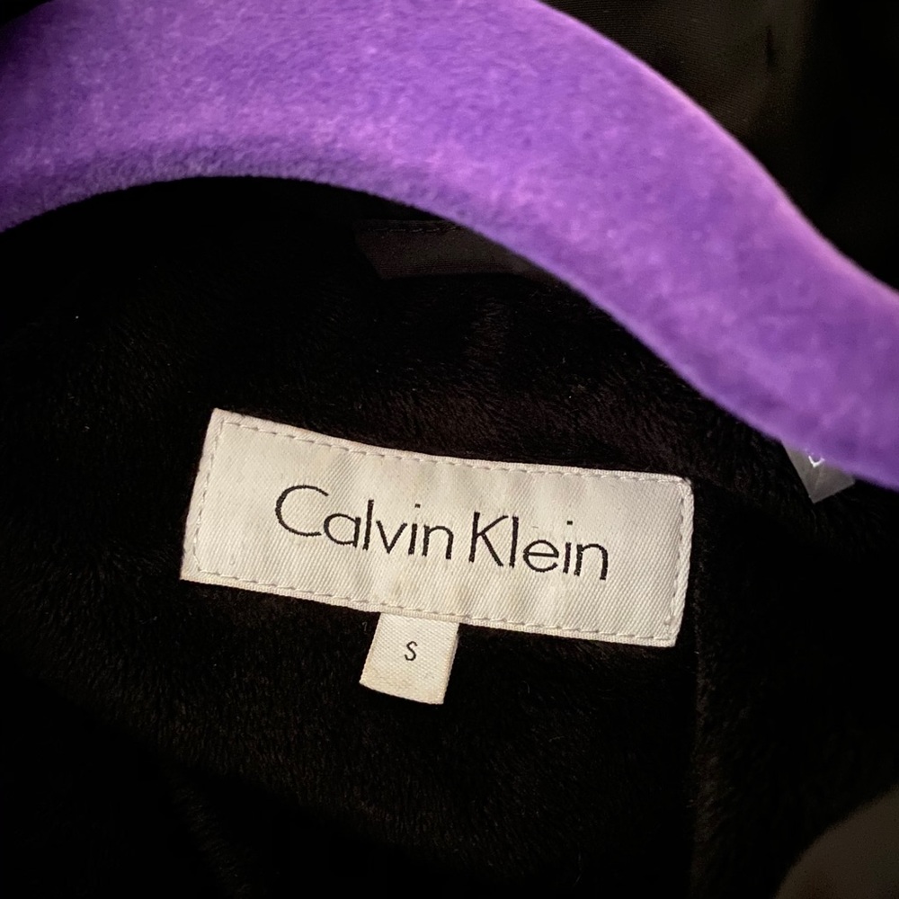 Down Jacket - Picture 6 of 6